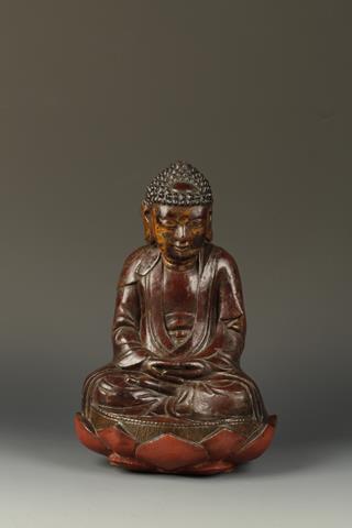 A GILT-LACQUERED WOOD BUDDHA