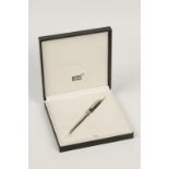 MONT BLANC MEISTERSTUCK 4810: A SILVER FOUNTAIN PEN, the lid with black enamelled engine turned