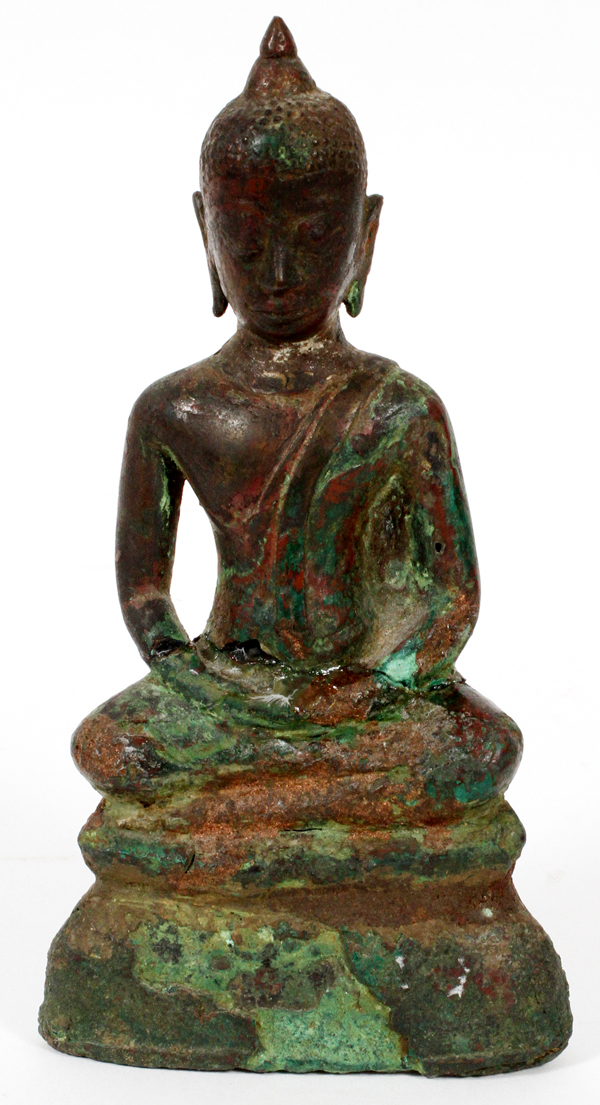 SOUTHEAST ASIAN, BRONZE SEATED BUDDHA, H 6 1/2"Figure of Buddha in the lotus position, GA.Shows