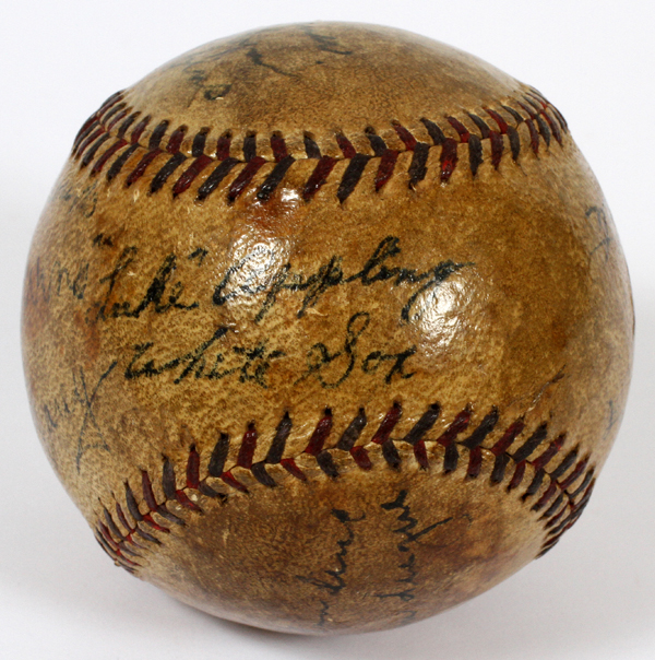 1931-35, ST. LOUIS BROWNS, CHICAGO WHITE SOX AND BROOKLYN ROBINS, SIGNED BASEBALL 7 SIGNATURES,