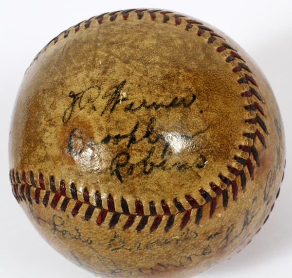 1931-35, ST. LOUIS BROWNS, CHICAGO WHITE SOX AND BROOKLYN ROBINS, SIGNED BASEBALL 7 SIGNATURES, - Image 4 of 6