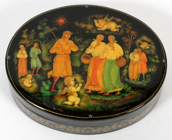 RUSSIAN HAND PAINTED LACQUER BOX, L 3 1/2''Oval shape; signed and dated, with box. Measures H.1" x 3