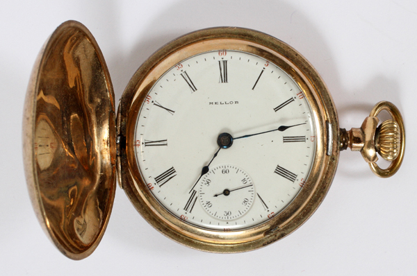 ELGIN GOLD FILLED HUNTER CASE POCKET WATCHThe 15 jewel hunter case pocket watch featuring Roman