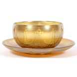 L. C. TIFFANY GOLD FAVRILE GLASS FINGER BOWL & STAND, EARLY 20TH C., DIA 6"Including 1 round