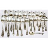 AMERICAN STERLING TABLE, DESSERT & TEASPOONS, 22 PIECES L 5 1/2"-8 1/2"Including Gorham, Towle,