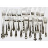 WATSON 'KING PHILIP' & OTHER AMERICAN STERLING FORKS, 18 PIECES, L 5 1/4"-8 1/4"Including 7