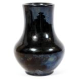 HAEGER POTTERY VASE, C. 1940, H 4 3/4"Original label underneath.Good condition. Chs- For High