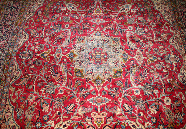 PERSIAN KERMANSHAH WOOL CARPET, ANTIQUE, W 8' 10", L 12' 1"Red field with central floral medallion - Bild 8 aus 10