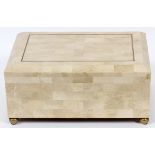 FAUX MARBLE HUMIDOR, H 6.5", L 14", D 10"Nicely crafted on four brass ball feet.Good condition. JMF-