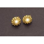 Damaged pearl yellow gold earrings