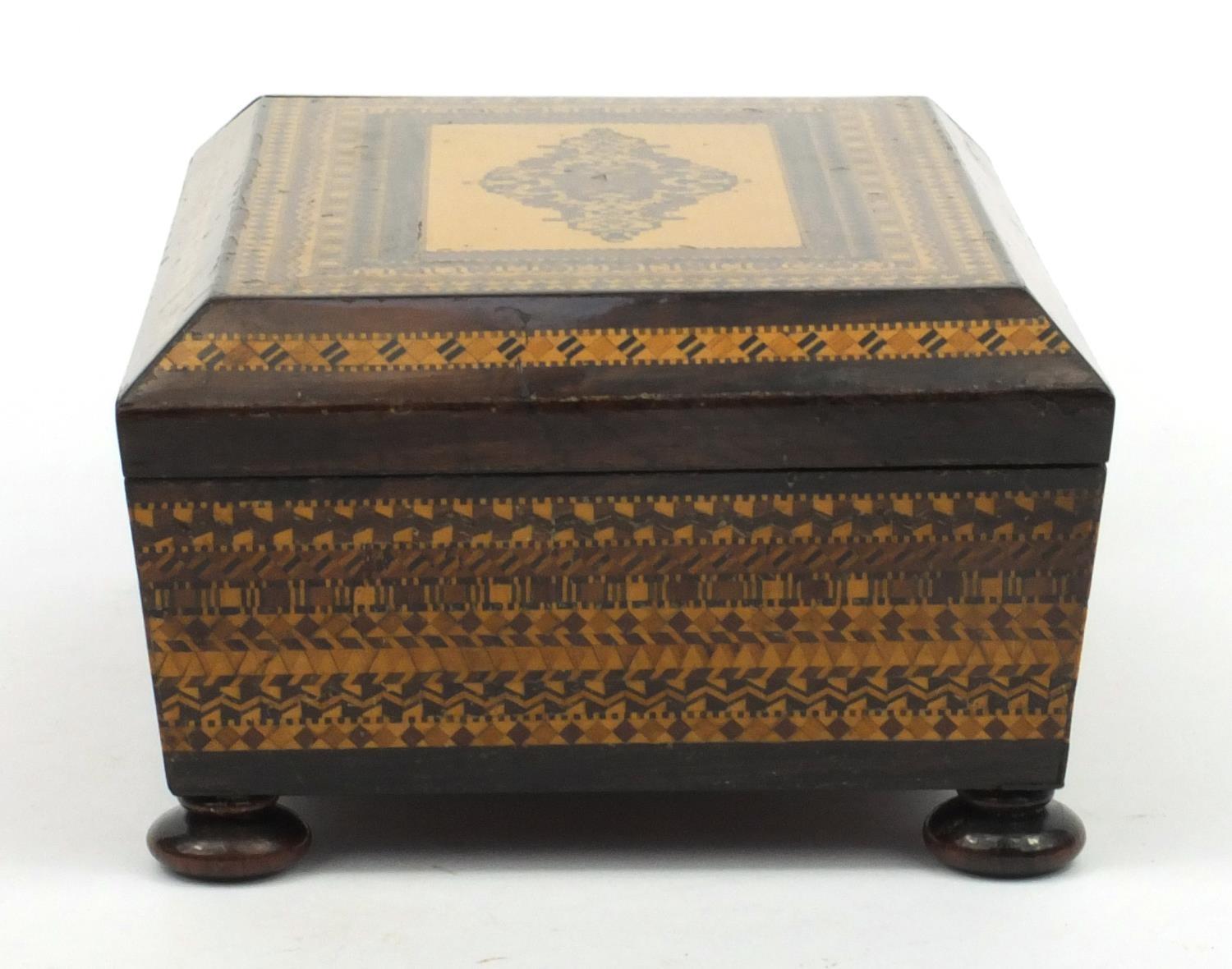 Victorian wooden Tunbridge ware box on bun feet, 20cm diameter - Image 3 of 8