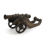 Victorian bronze table cannon, 22cm long