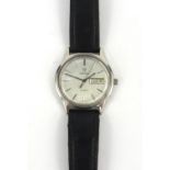 Omega Daydate quartz gentleman's wristwatch with box