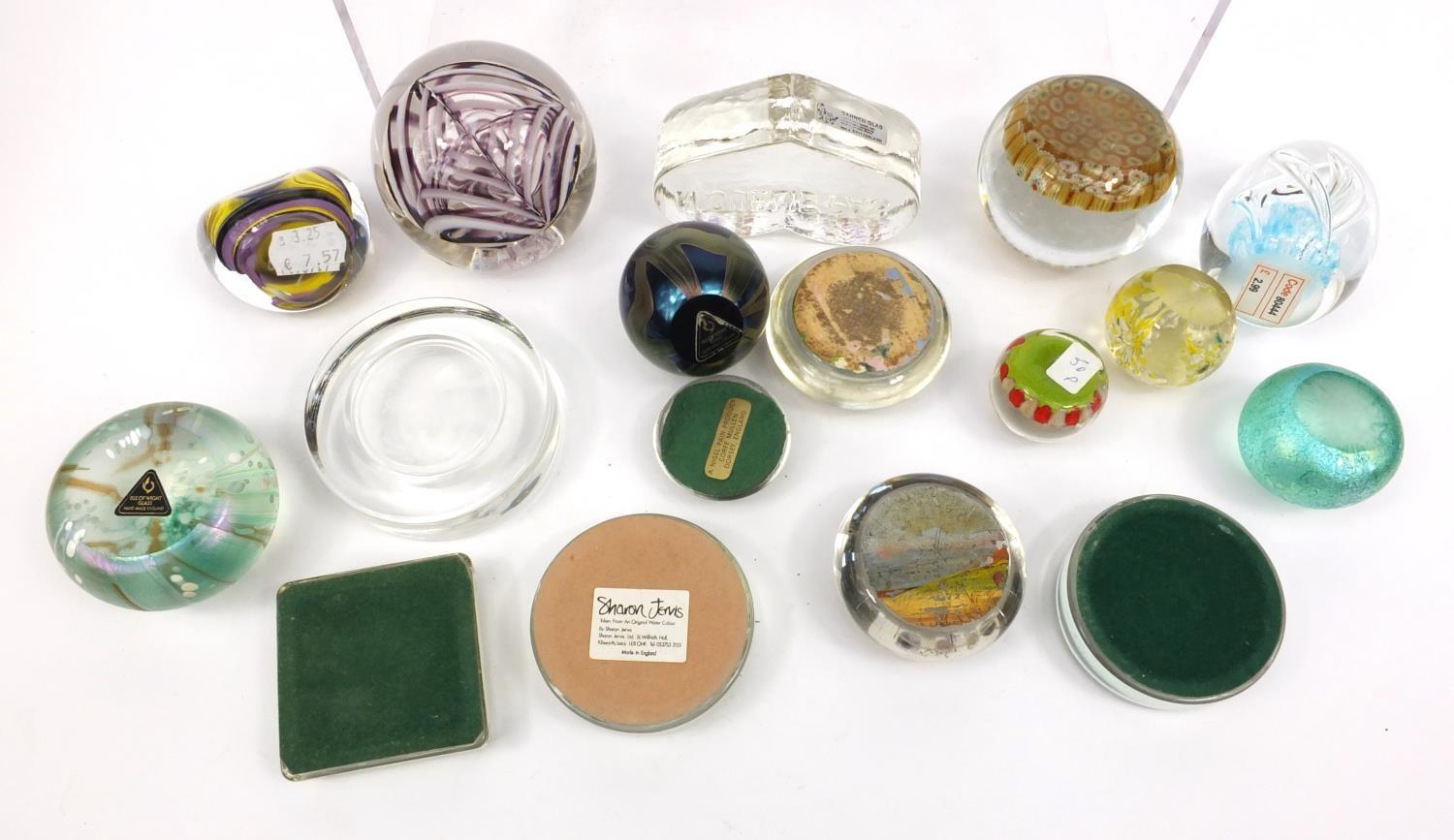 Collection of colourful glass paperweights including Caithness, Isle of Wight and Liskeard glass - Image 12 of 18