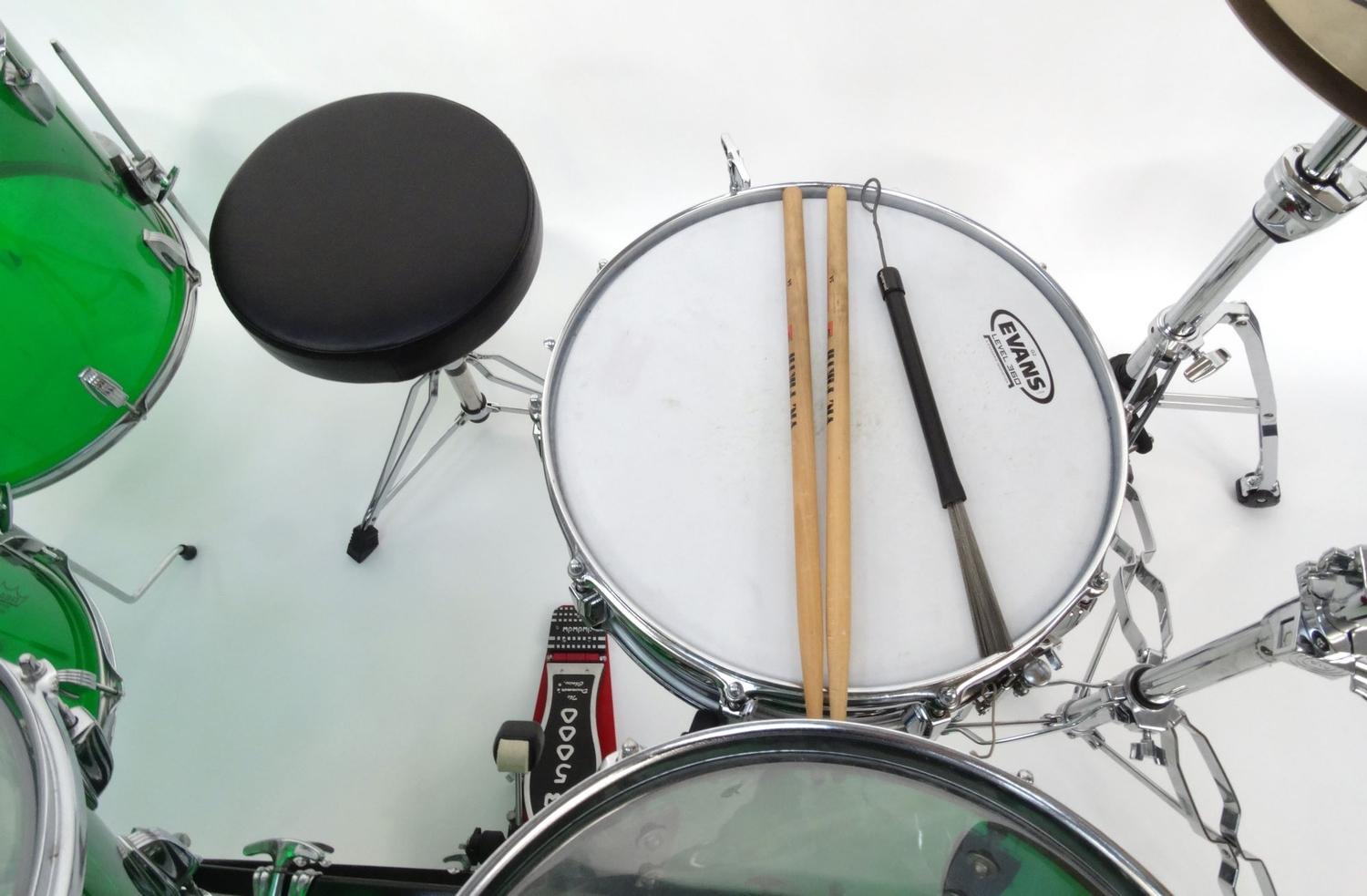 Five piece 1970s Ludwig green Vistalite drum kit comprising 22inch base drum, 12 and 14inch toms, 16 - Image 7 of 21