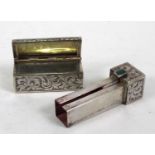 800 grade silver lipstick case with malachite button, 6cm high