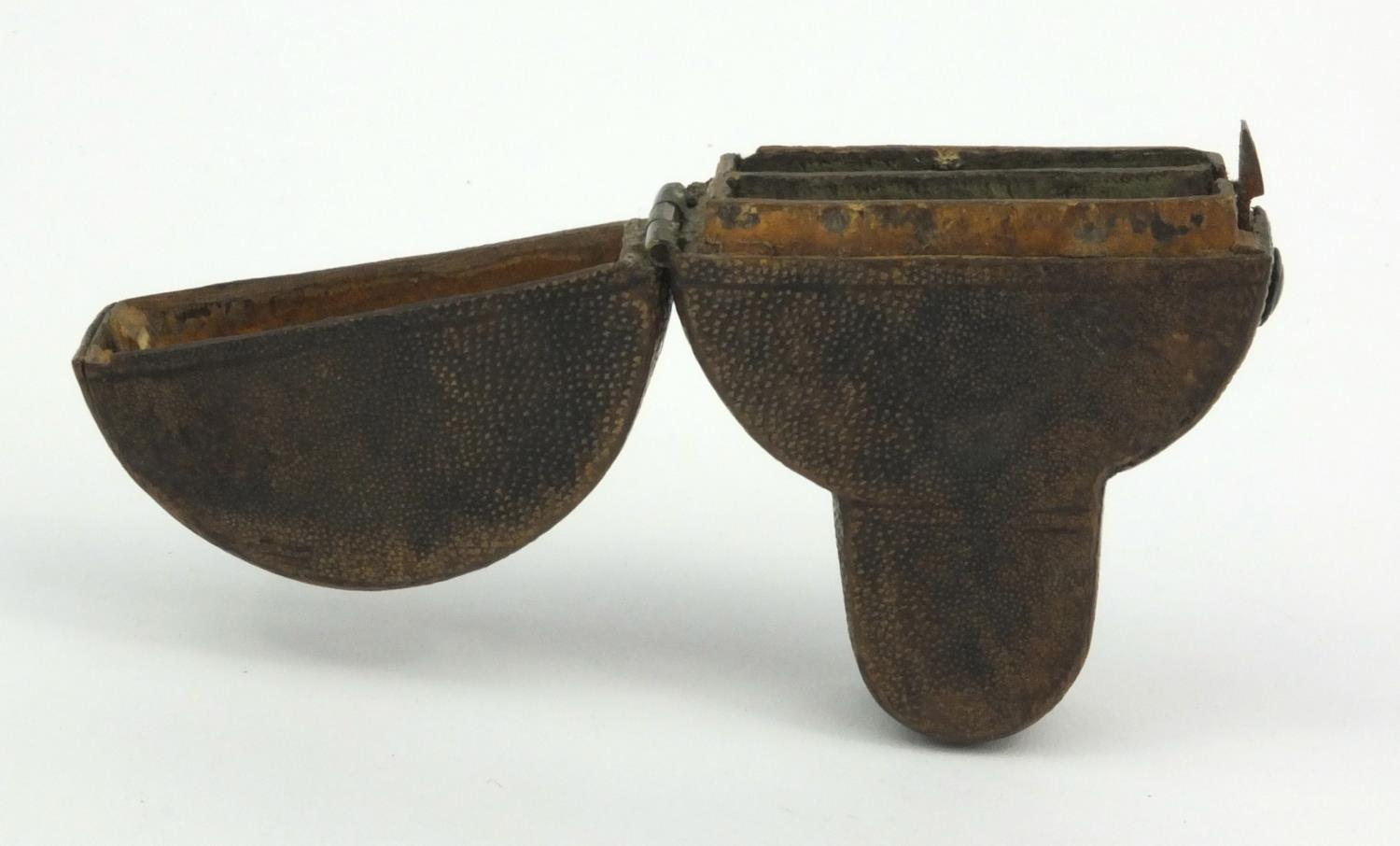 Georgian shagreen spectacle case housing a pair of tortoiseshell framed spectacles, the case 7cm - Image 3 of 7