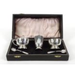 Cased silver three piece cruet, S&M Birmingham 1920-21