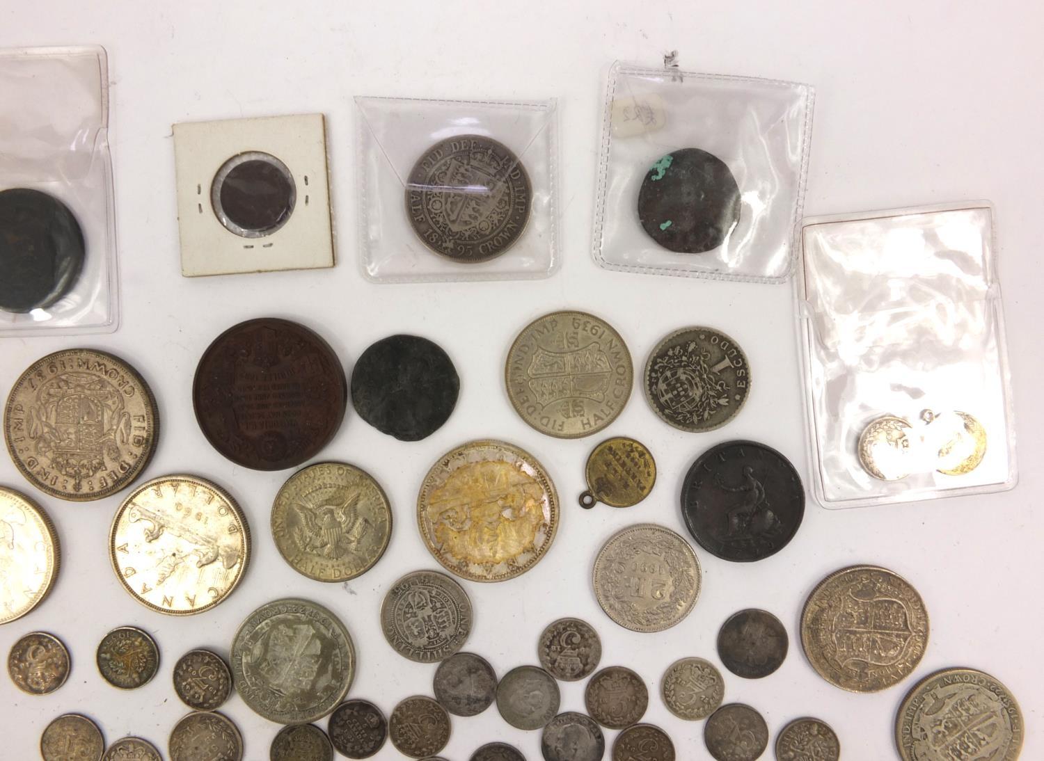 Group of antique and later coinage including some silver examples - half crowns, sixpences, Canadian - Image 16 of 17