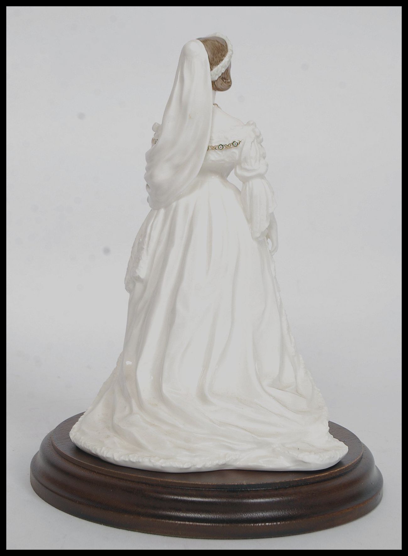 An original Coalport Compton & Woodhouse Limited Edition Queen Victoria figurine. - Image 2 of 5