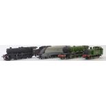 HORNBY; A collection of 4x loose Hornby Railways 00 Gauge locomotives, comprising of; 8400,