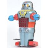 1950's TIN PLATE ROBOT: A fantastic c1950's / 1960's clockwork tinplate ' Made In Hong Kong ' robot.