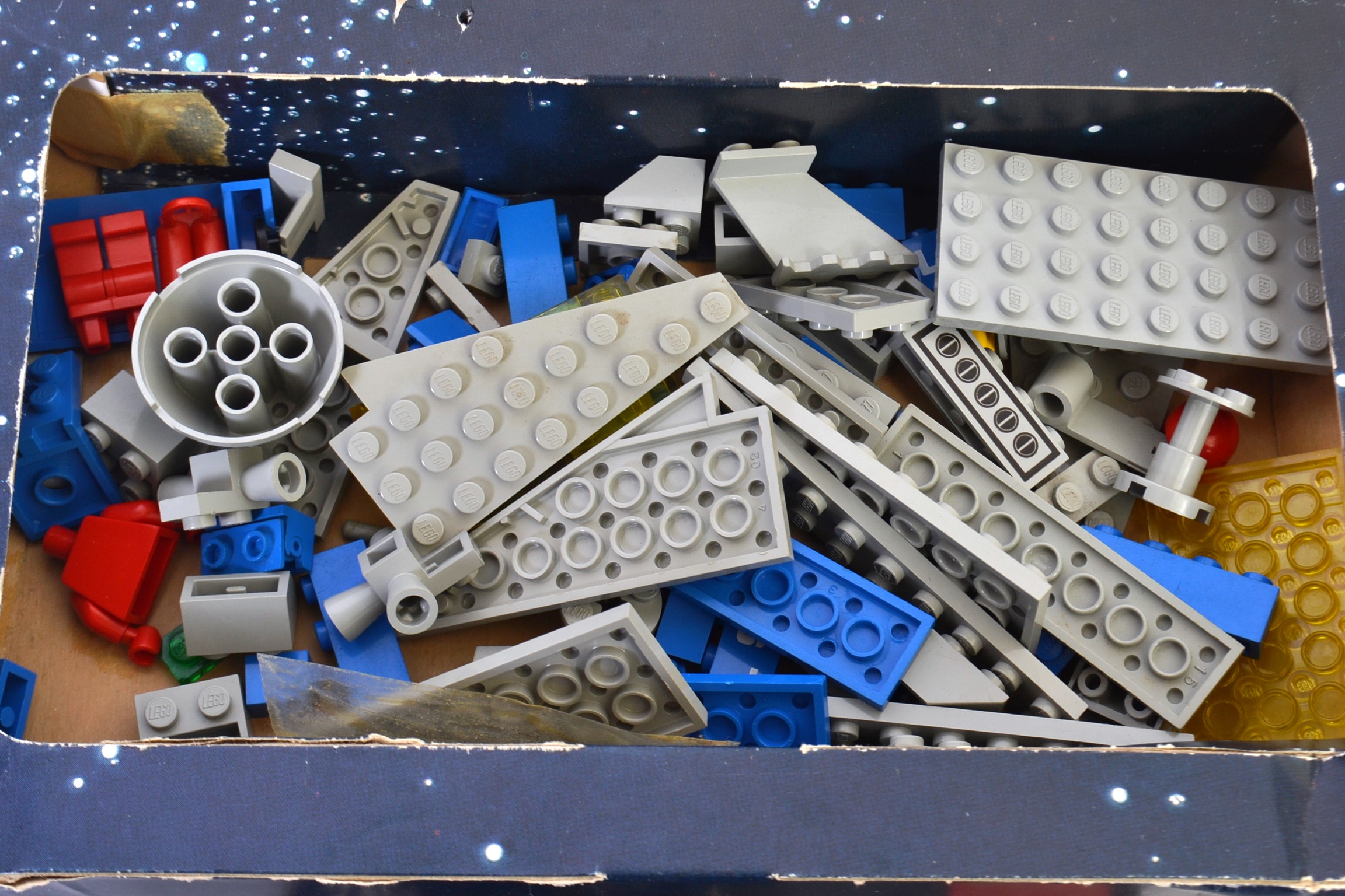 LEGO SPACE; An original 1980's Lego Land SPACE boxed set 918 One Man Spaceship. - Image 3 of 3