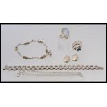 A collection of silver ladies 20th century jewellery to include 2 silver rings, 2 bracelets,