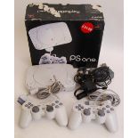 SONY PLAYSTATION ONE: An original Sony P