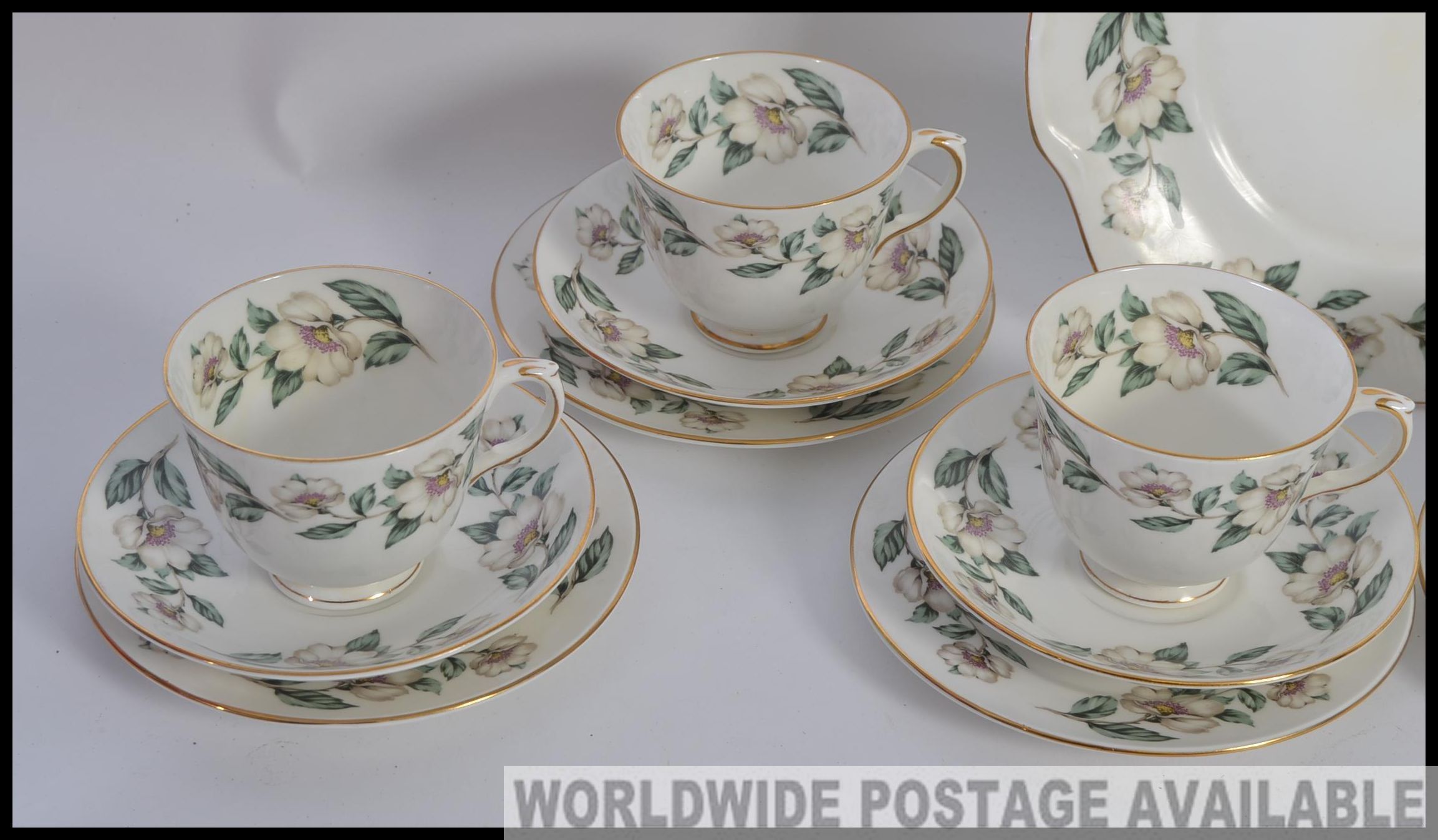 A six place setting Crown Staffordshire tea service. - Image 3 of 4