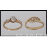 2 ladies 9ct gold rings to include a single stone ring with approx 15pnts of diamonds together with