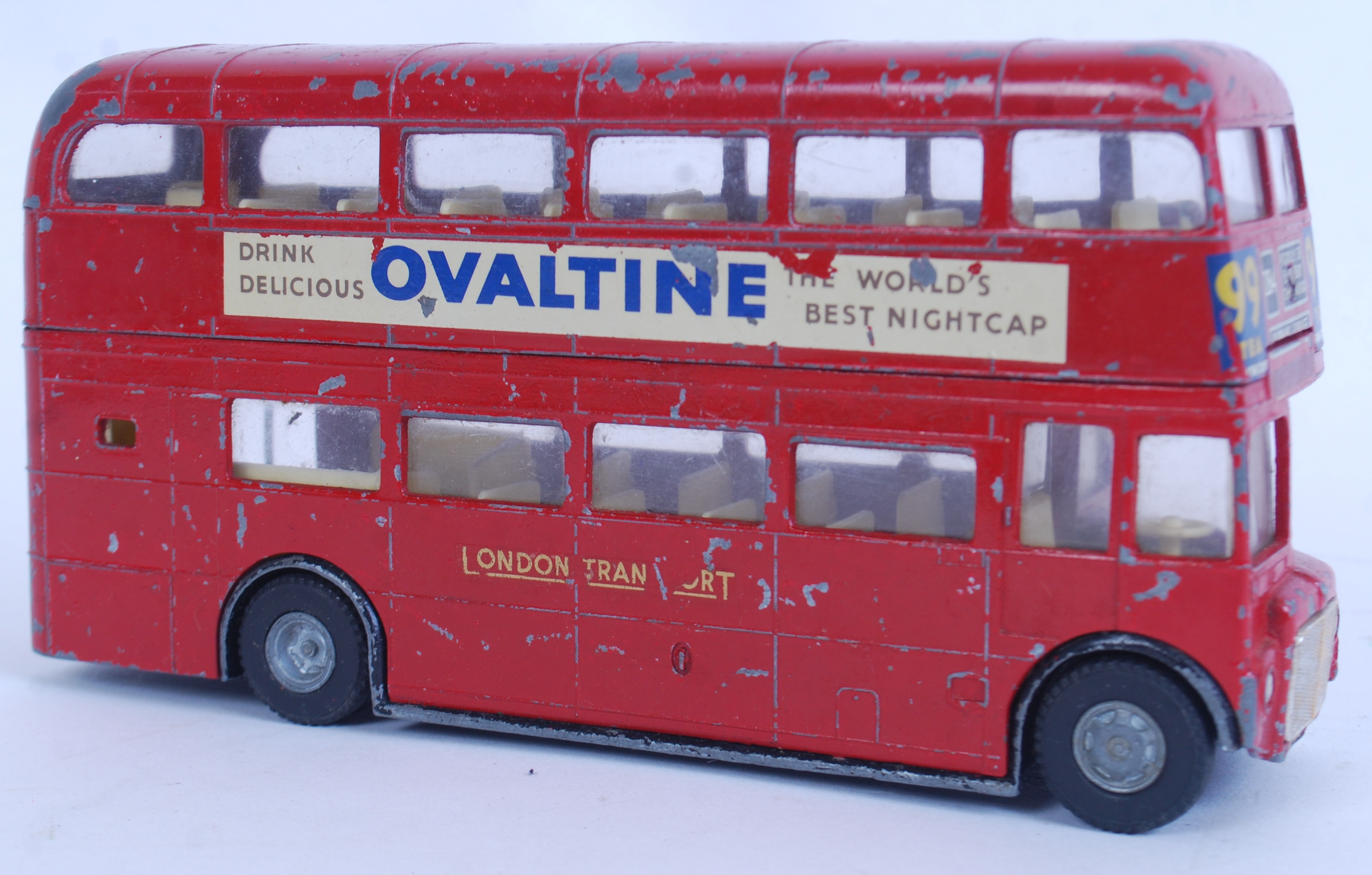 SPOT ON: An original Spot On 1:42 scale diecast model London Transport Routemaster Bus. - Image 3 of 5