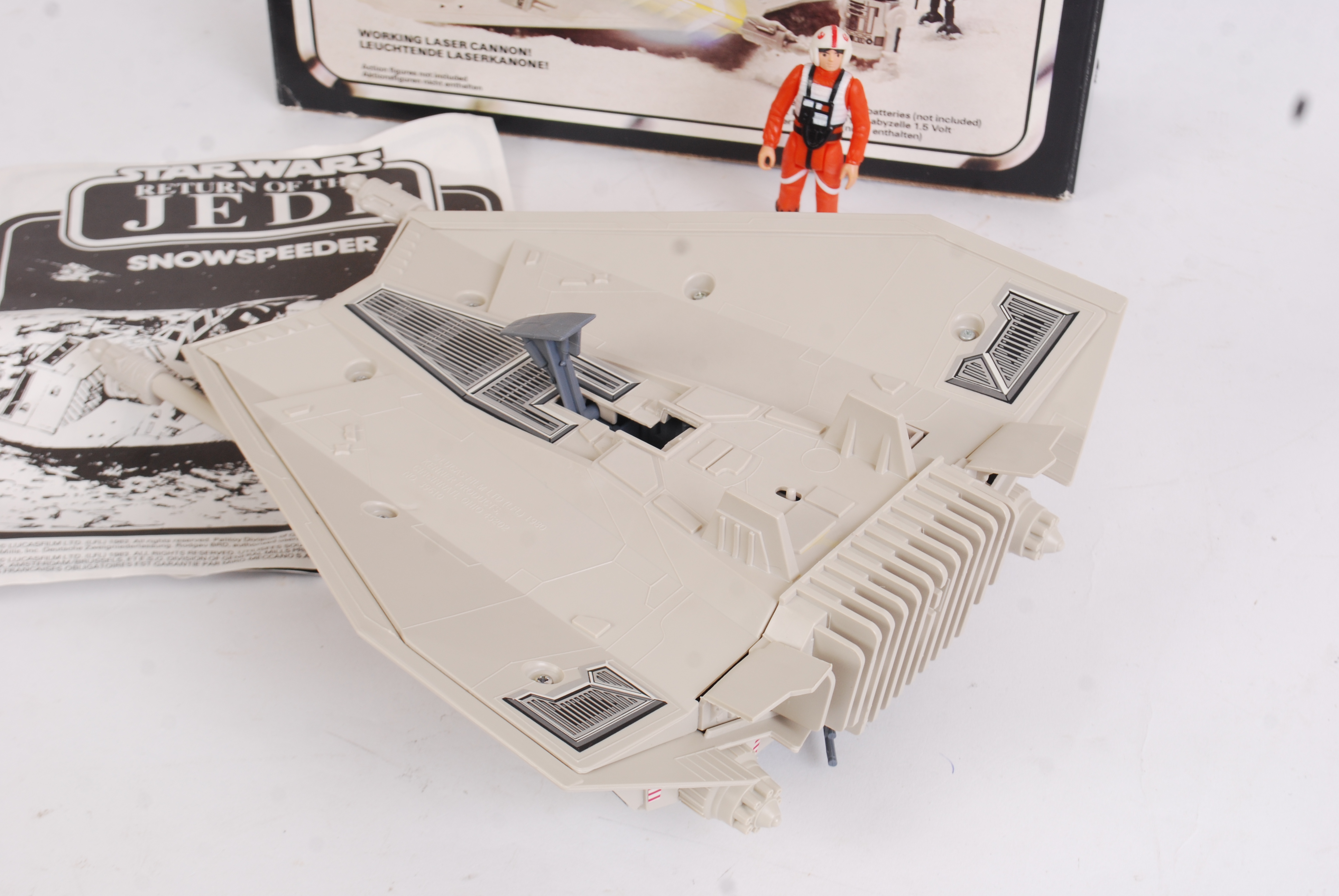 STAR WARS SNOWSPEEDER: An original Palitoy 1983 Star Wars Return Of The Jedi Snowspeeder action - Image 5 of 9