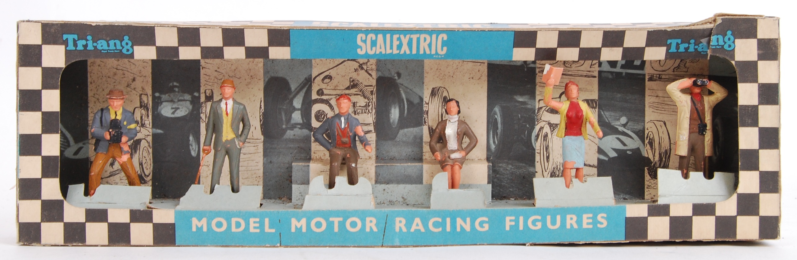 SCALEXTRIC: An original vintage Scalextric trackside Model Motor Racing Spectators set of figures,
