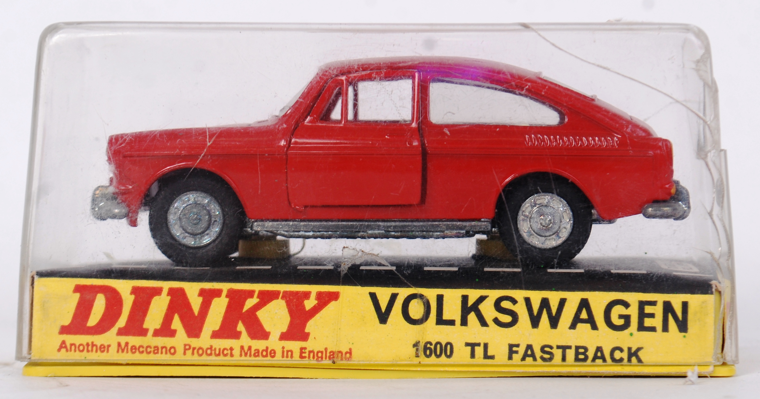 DINKY: An original vintage Dinky 163 Volkswagen 1600 TL Flashback. Red. Mint, box cracked slightly.