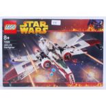 LEGO STAR WARS: An original Lego Star Wars 7359 ARC - 170 Starfighter vehicle.