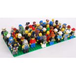 LEGO: A collection of 46x original Lego minifigs / minifigures.