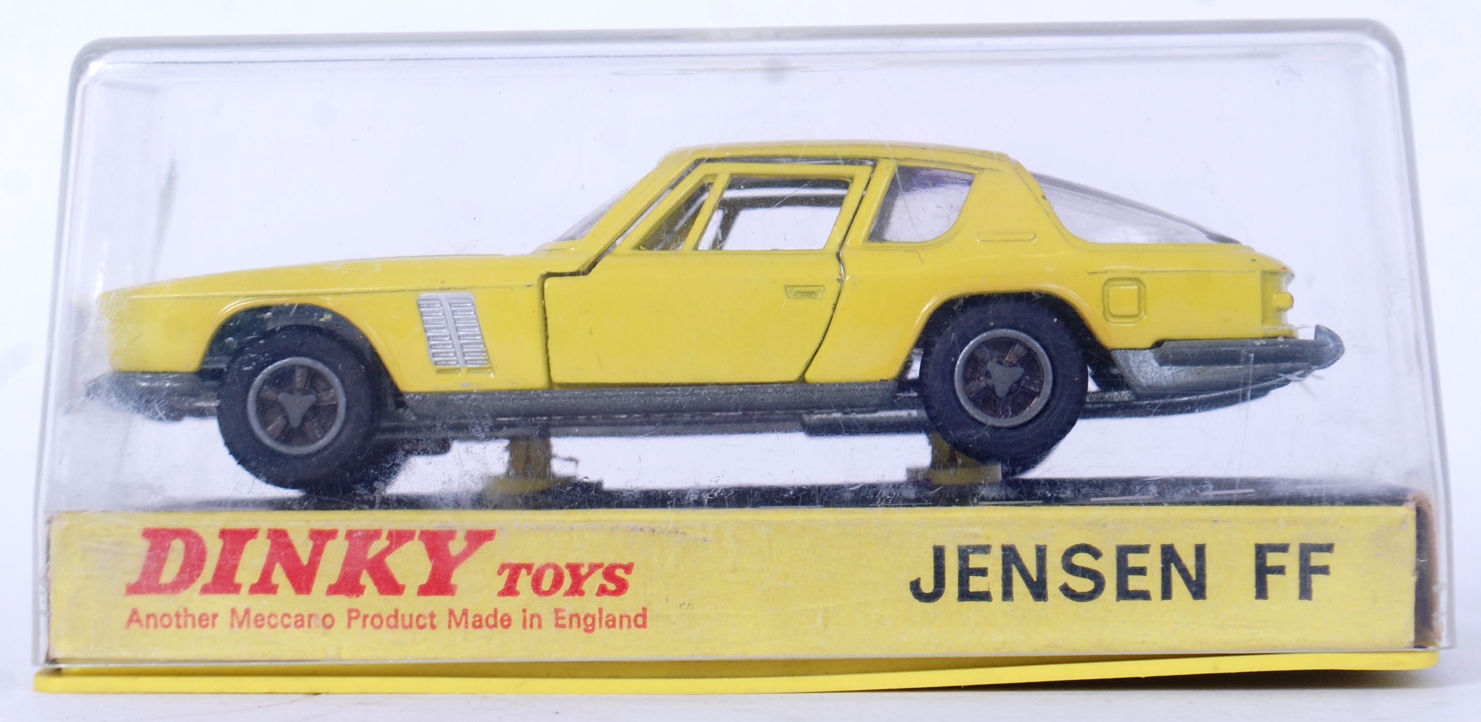 DINKY: An original vintage Dinky Toys No. 188 diecast model Jensen FF. - Image 2 of 3