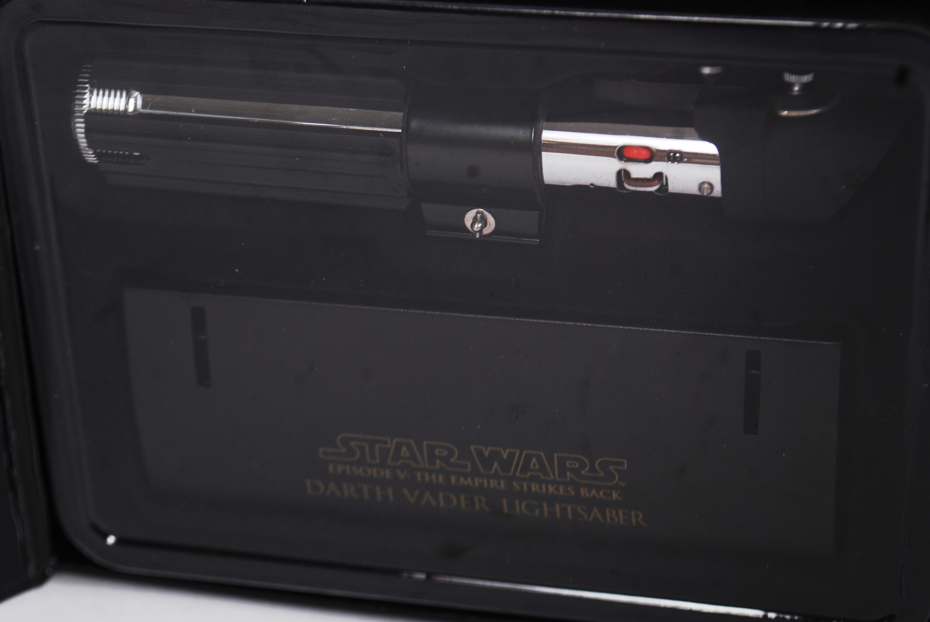 MASTER REPLICA LIGHTSABER: An original Star Wars .45 scale Master Replica Lightsaber. - Image 3 of 3