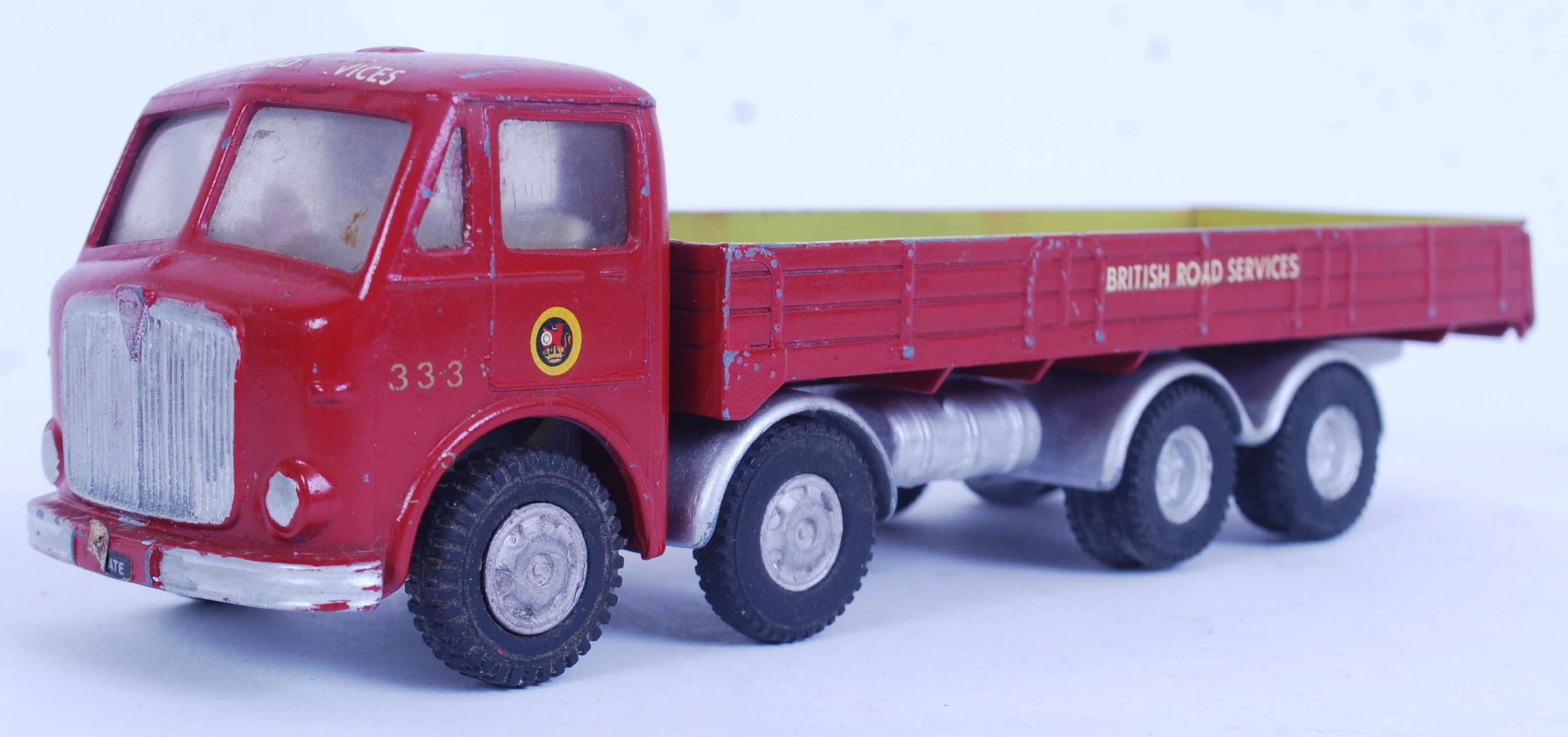 SPOT ON: An original Spot On 1:42 scale diecast model AEC Major 8 truck, British Road Series Wagon.