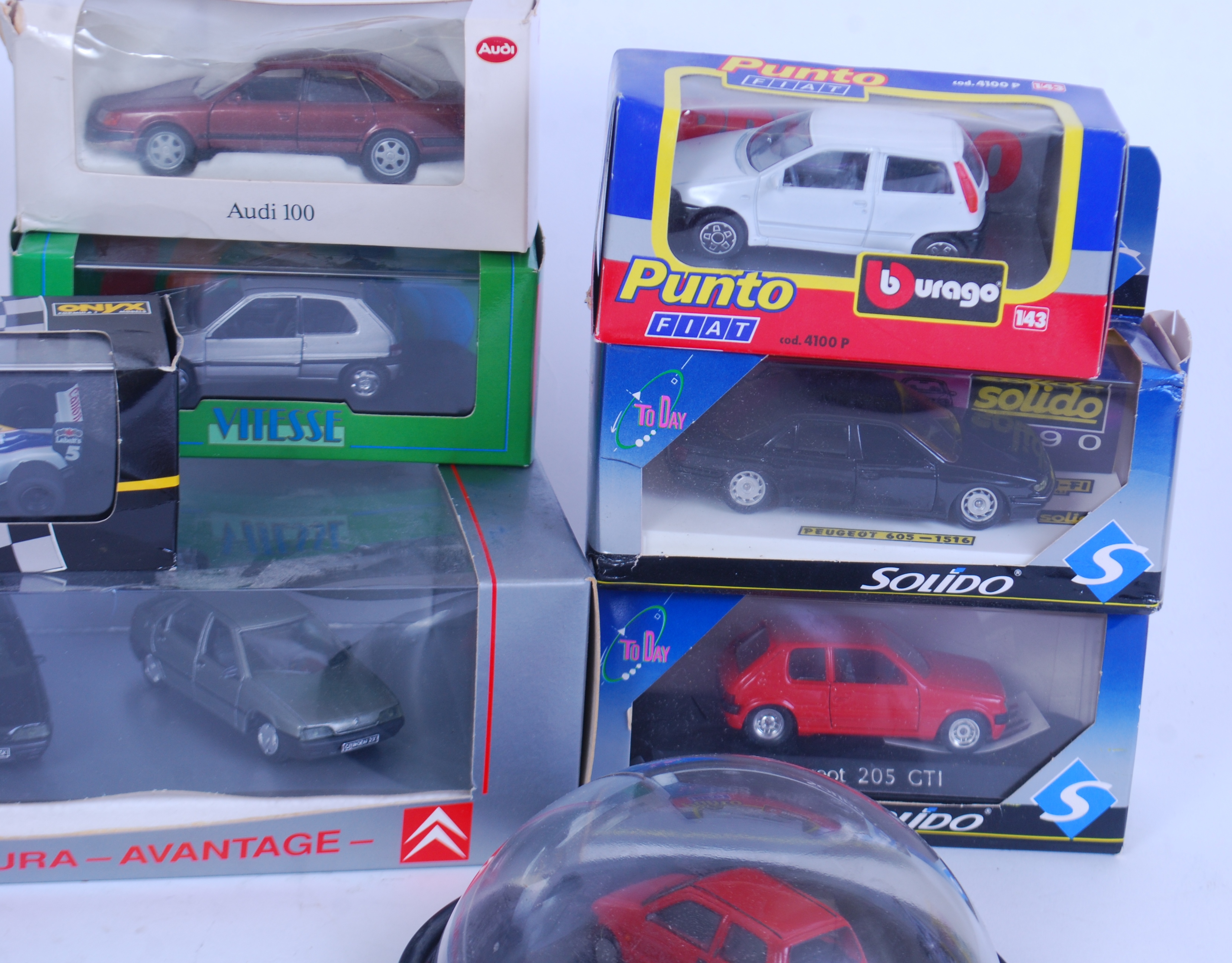 DIECAST: A collection of assorted loose and boxed diecast model cars and vehicles to include Corgi, - Image 7 of 7