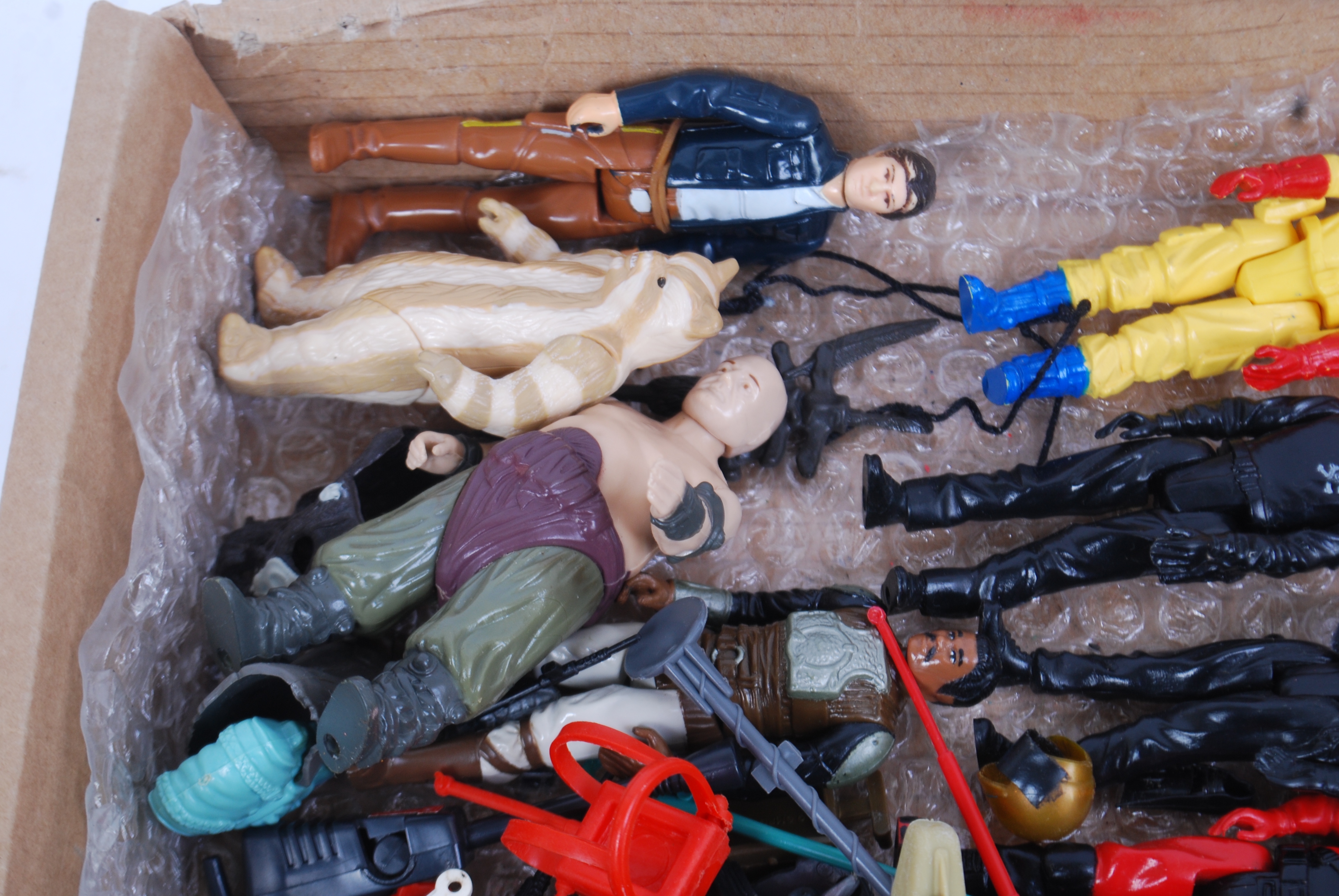 ACTION FIGURES: A collection of assorted - Image 2 of 4