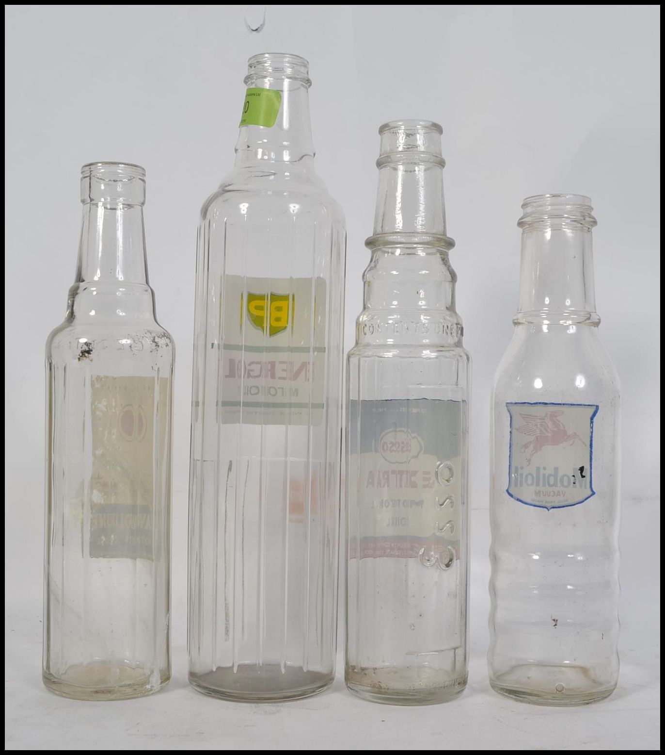 A collection of vintage mid century Industrial advertising automobilia glass oil bottles to include - Image 2 of 2