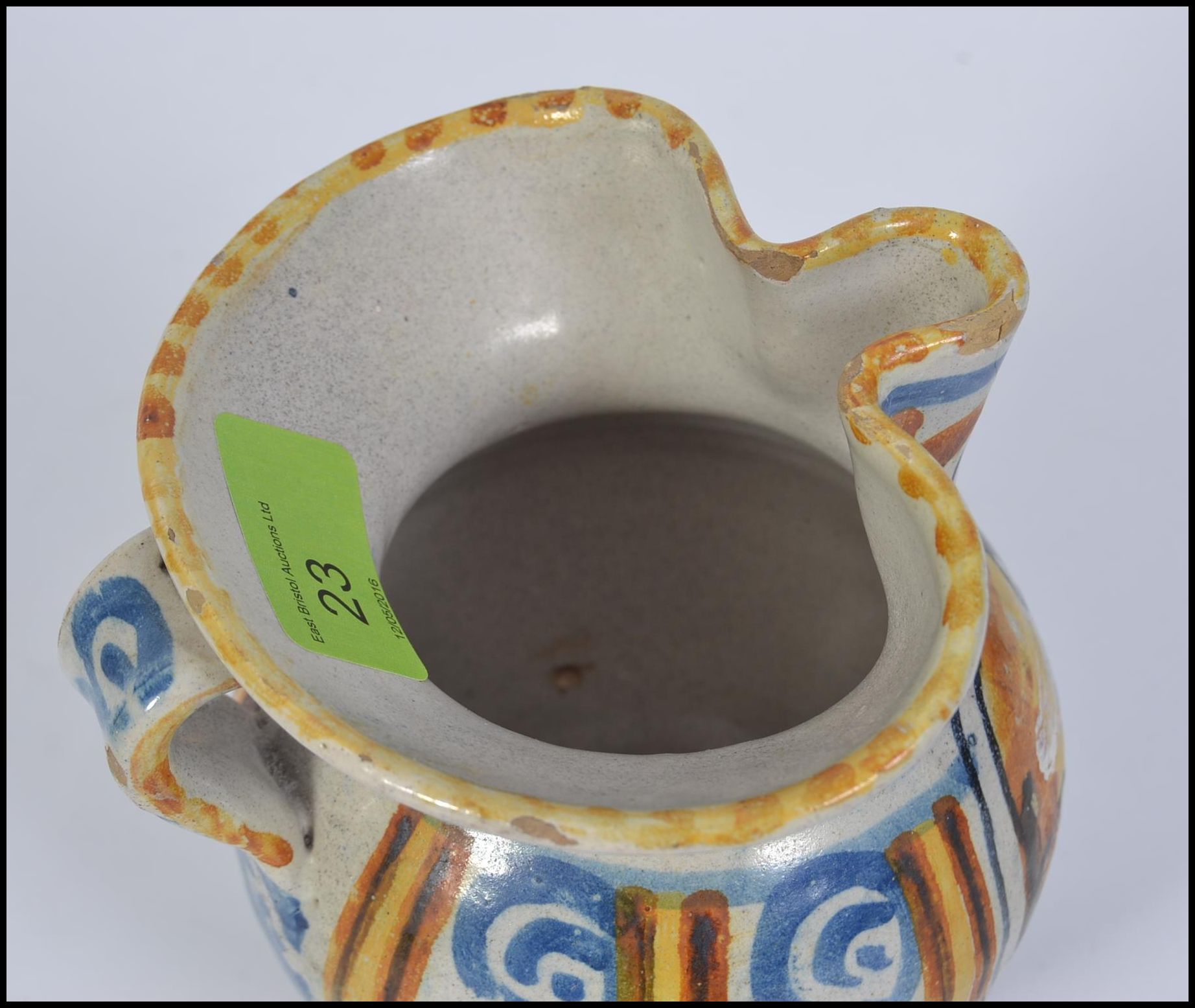 A Small 19th Century Faience possible Apothecary Jug inscribed V G BRVGGHE below the pinched spout - Image 5 of 6