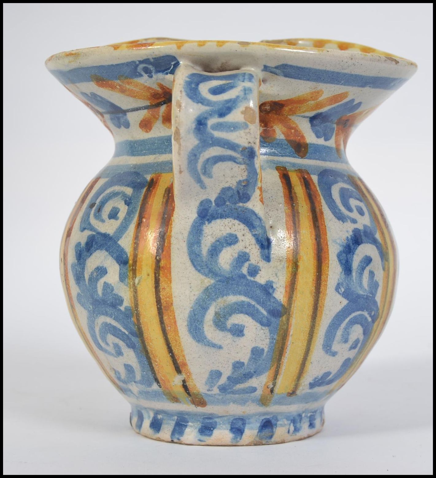 A Small 19th Century Faience possible Apothecary Jug inscribed V G BRVGGHE below the pinched spout - Image 3 of 6