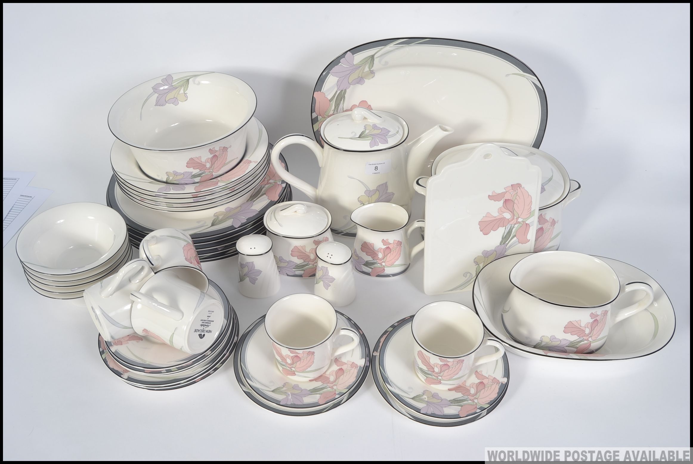 A Noritake ' Cafe De Soir ' dinner and tea service comprising 6 dinner plates, 6 side plates, - Image 2 of 3