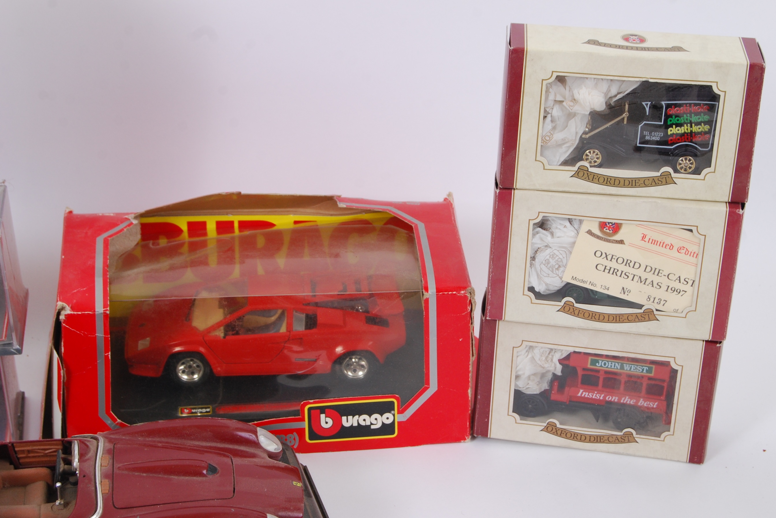 DIECAST: A collection of assorted boxed - Image 3 of 3