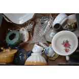 A mixed lot of glass and ceramics (please see images)