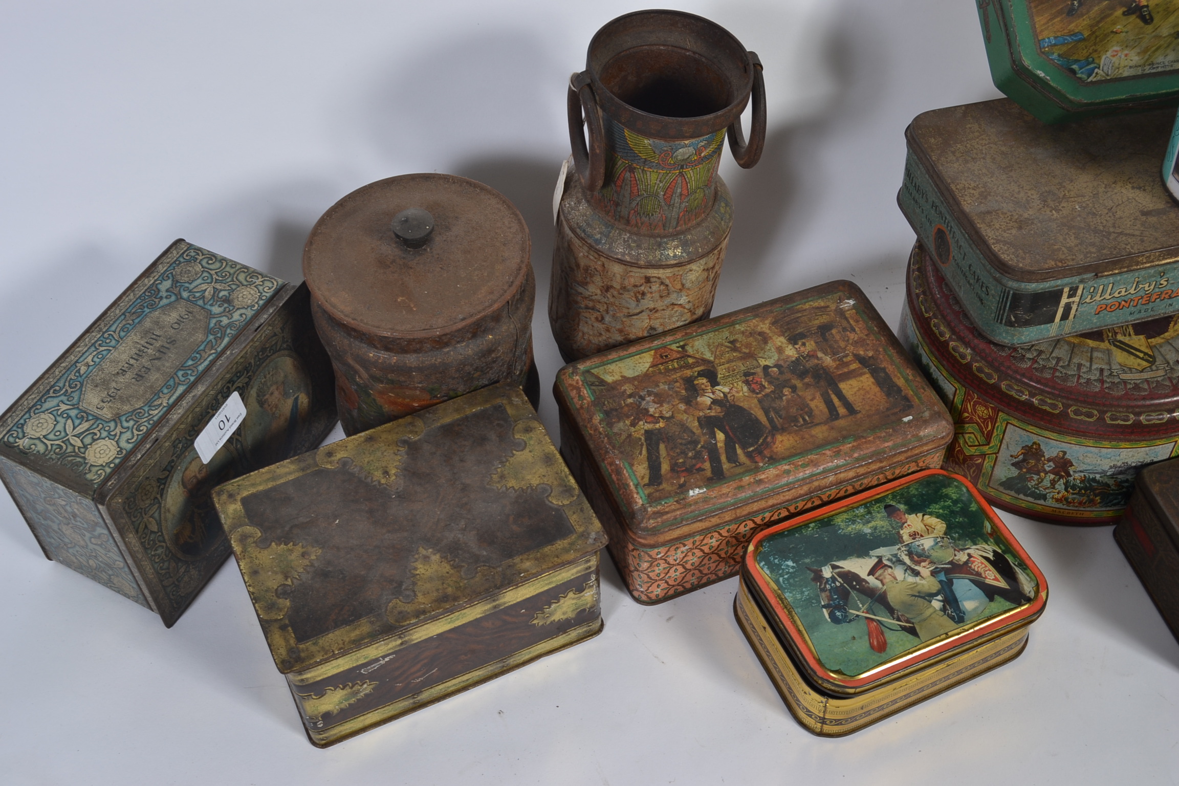 A good group of vintage advertising tins and boxes - Image 2 of 2