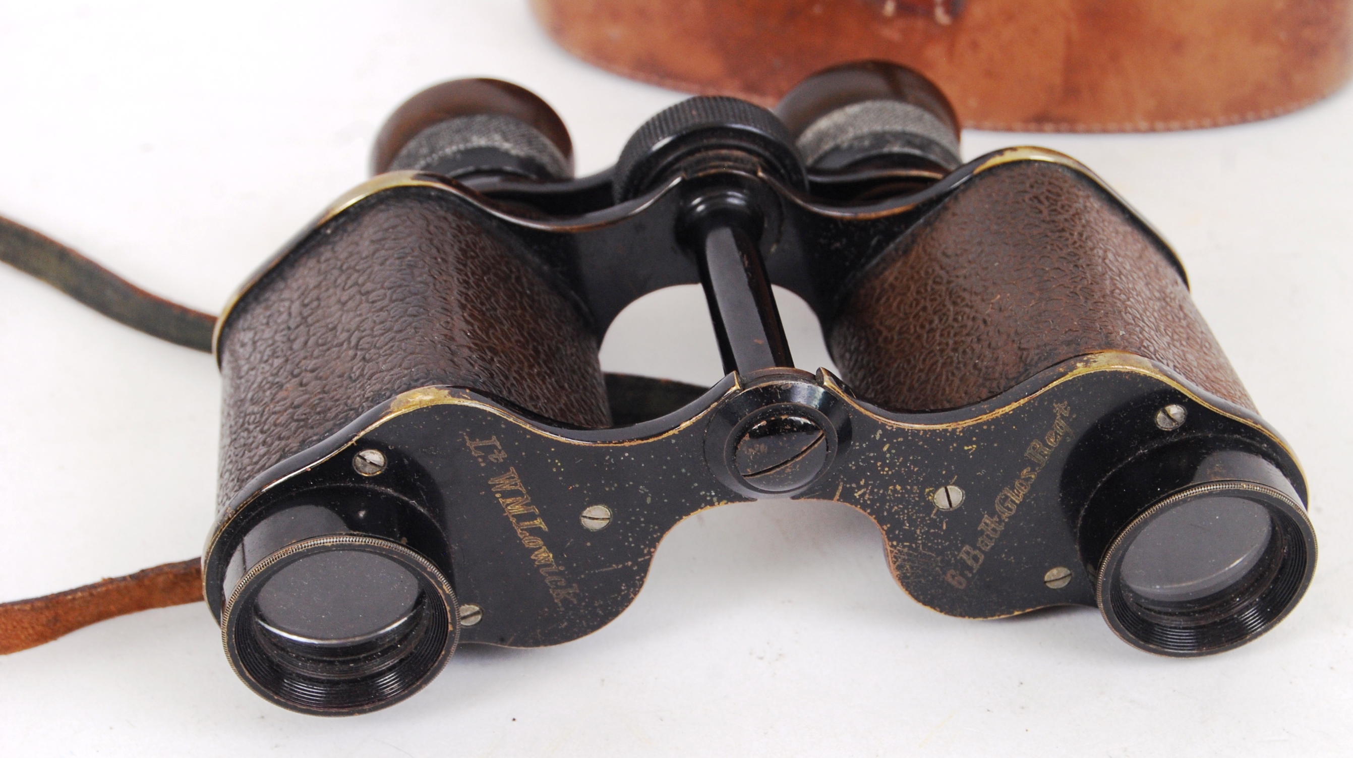 BINOCULARS: A pair of brass WWI First World WAr Ross Of London 59199 Power 6 Stereo Prism - Image 3 of 3